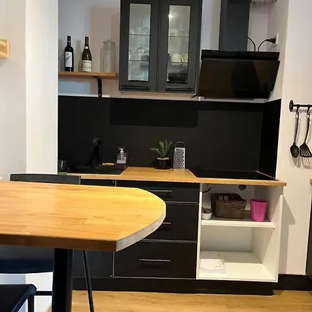 Type 2 Au Coeur De La Apartamento Marsella